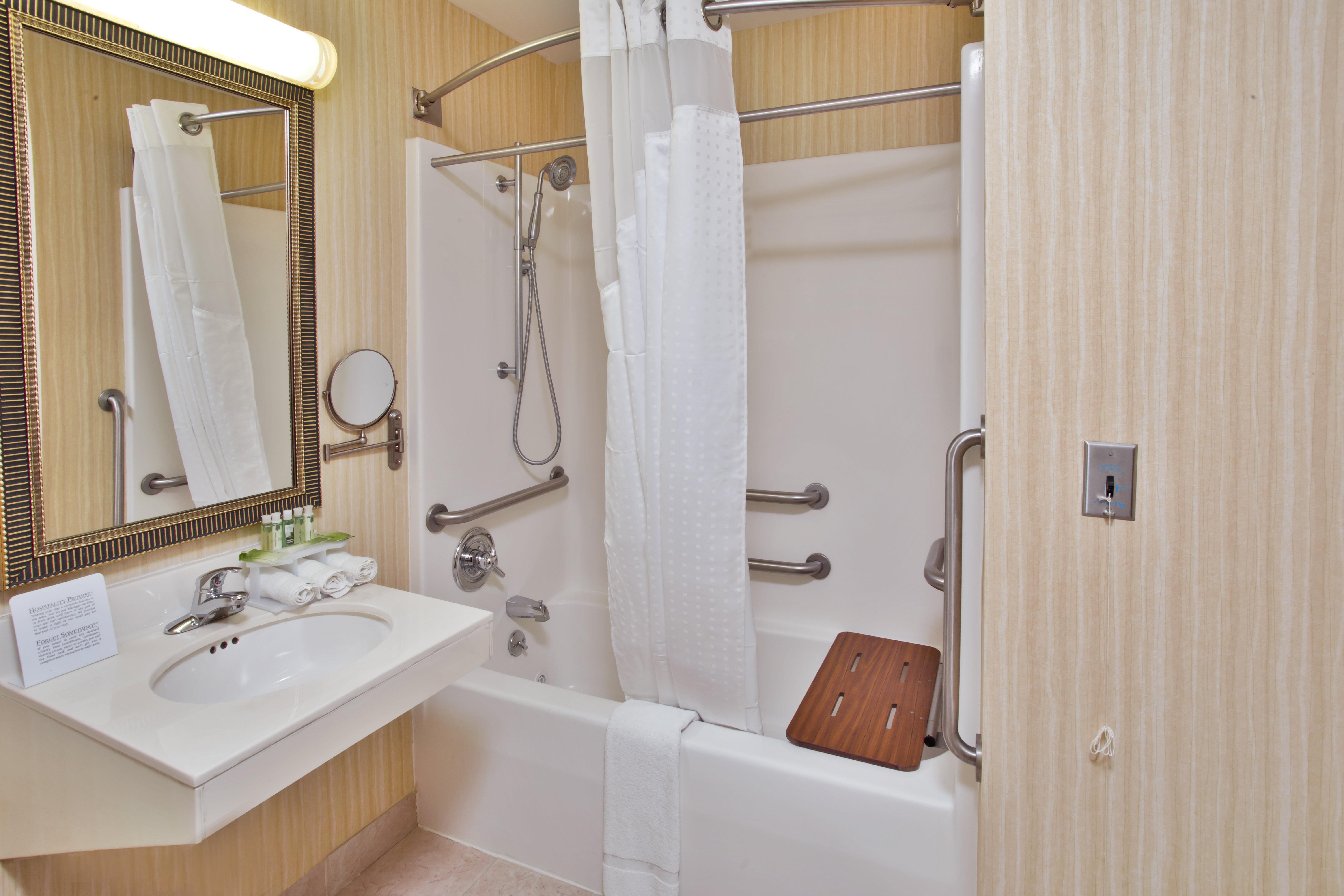 Holiday Inn Express Breaux Bridge By Ihg Henderson Exterior foto